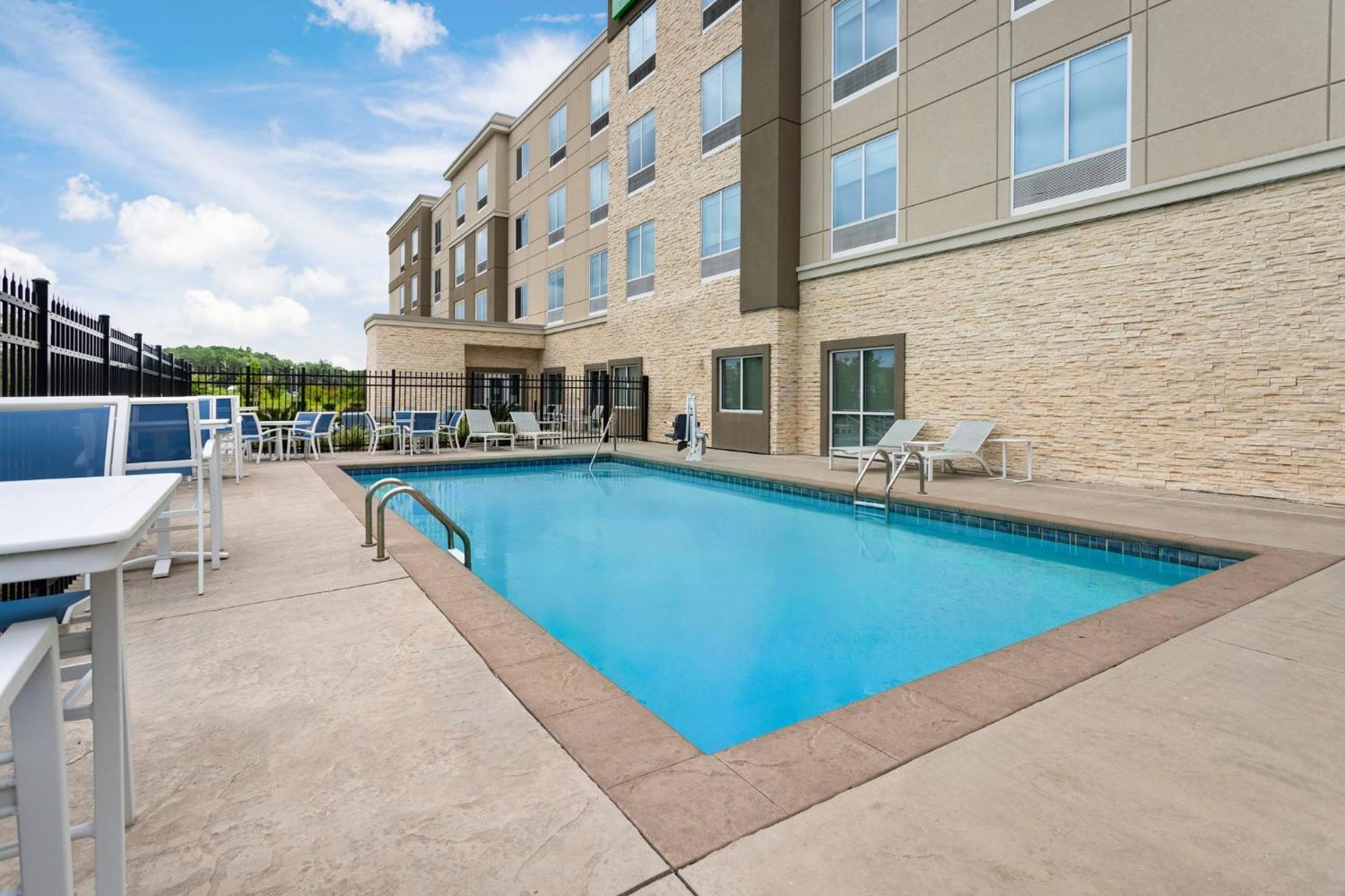Holiday Inn & Suites - Savannah Airport - Pooler By Ihg Exterior foto